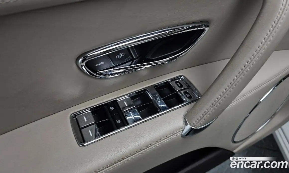 Bentley Flying Spur 2018 4.0 автомат (гидро), фото 19
