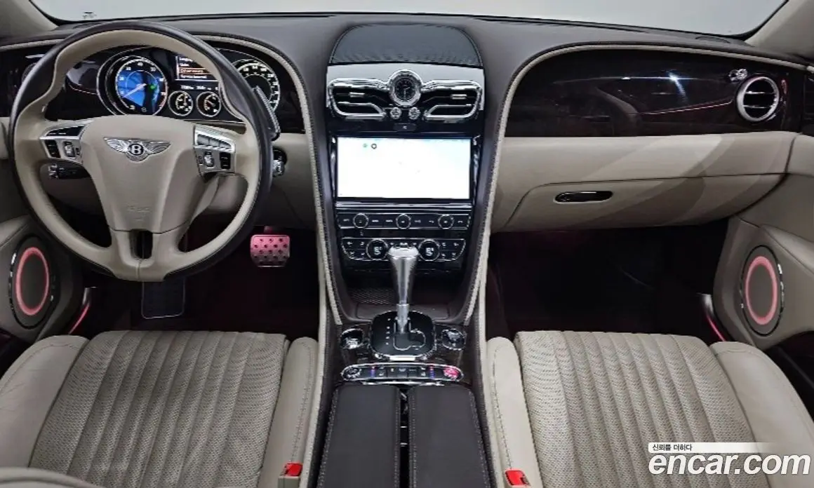 Bentley Flying Spur 2018 4.0 автомат (гидро), фото 7