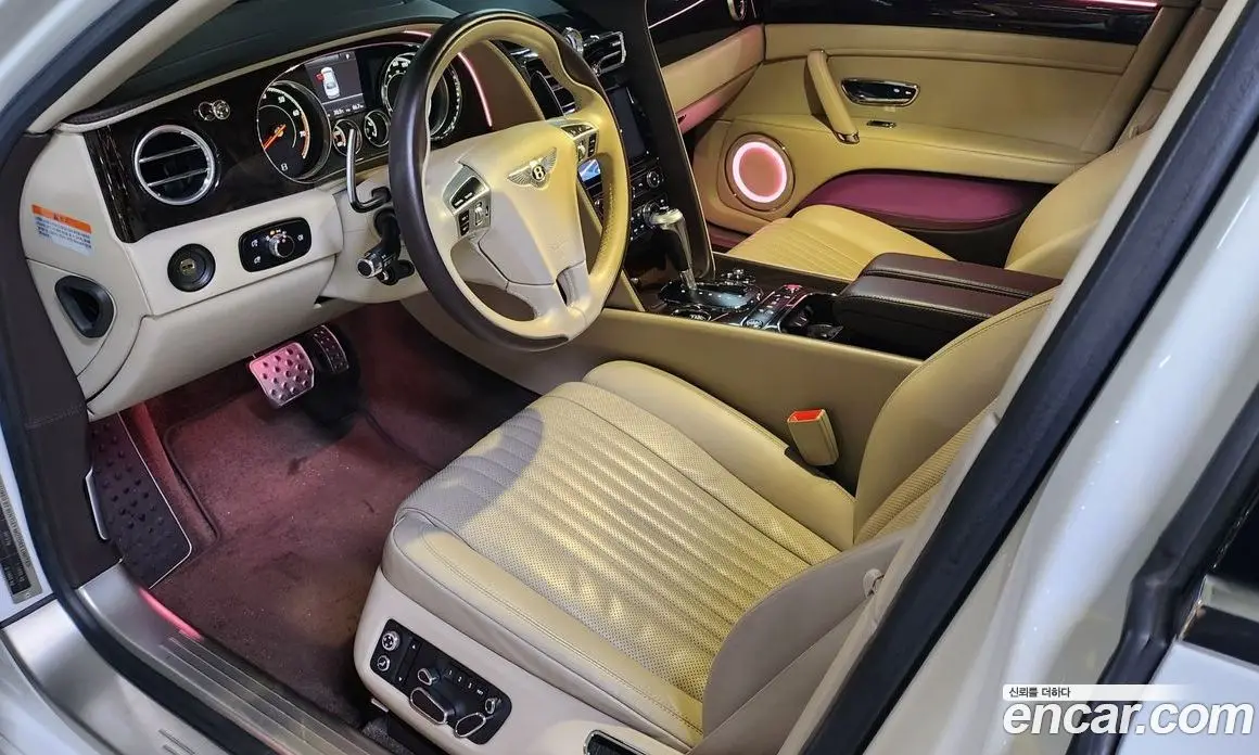 Bentley Flying Spur 2018 4.0 автомат (гидро), фото 10