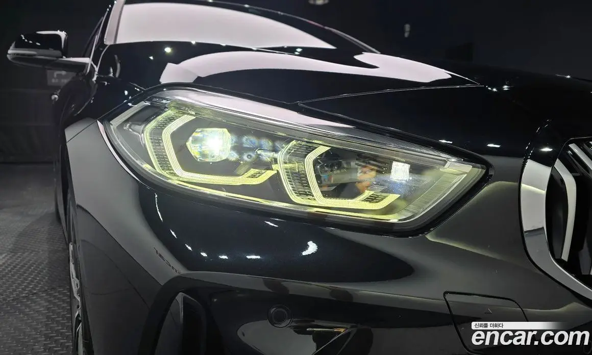 BMW 1 серия 2024 2.0 автомат (гидро), фото 7
