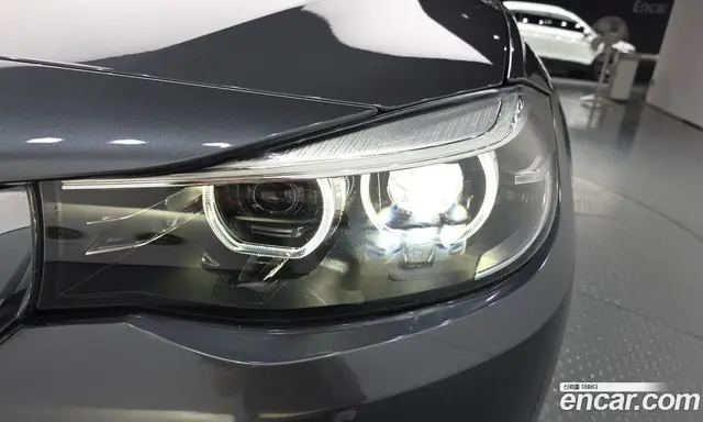 BMW 3 серия 2018 2.0 автомат (гидро), миниатюра 7