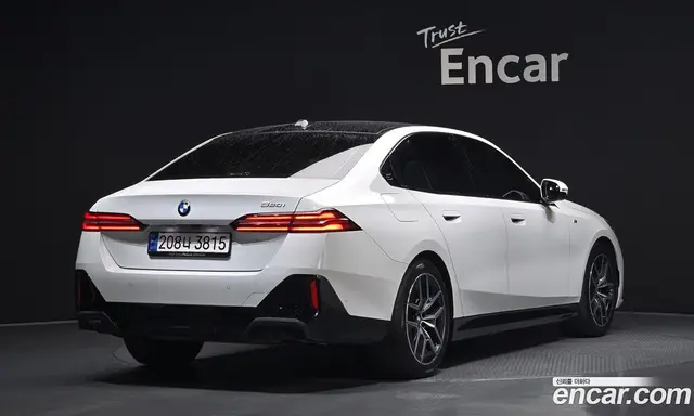 BMW 5 серия 2024 2.0 автомат (гидро), миниатюра 2