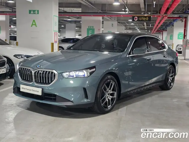 BMW 5 серия 2025 2.0 автомат (гидро), миниатюра 1