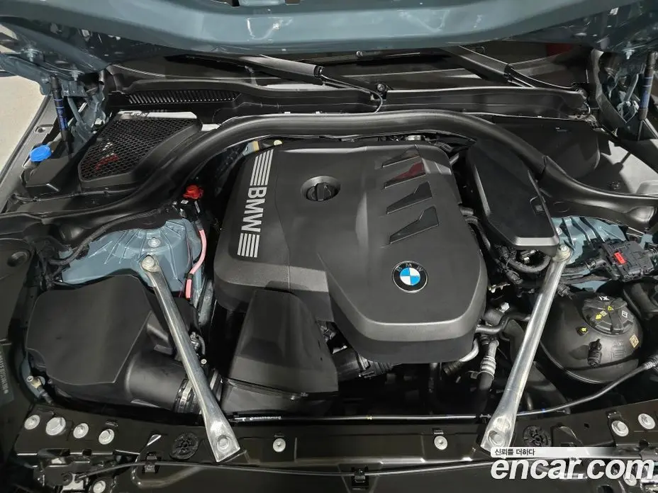 BMW 5 серия 2025 2.0 автомат (гидро), фото 6
