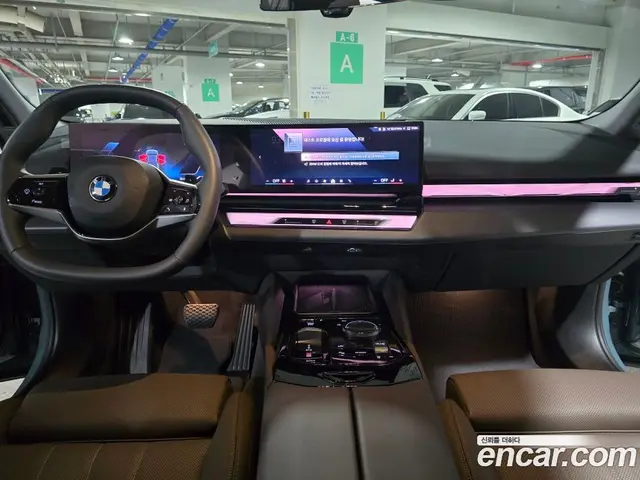 BMW 5 серия 2025 2.0 автомат (гидро), миниатюра 7