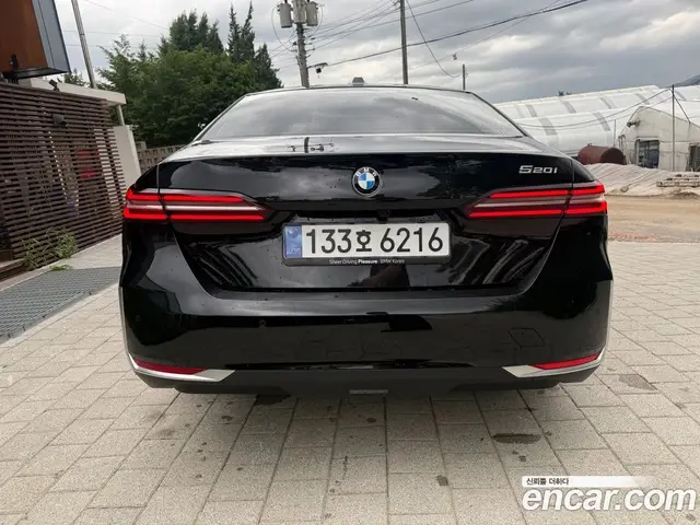 BMW 5 серия 2025 2.0 автомат (гидро), миниатюра 4