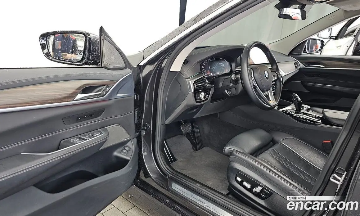 BMW 6 серия 2022 3.0 автомат (гидро), фото 13