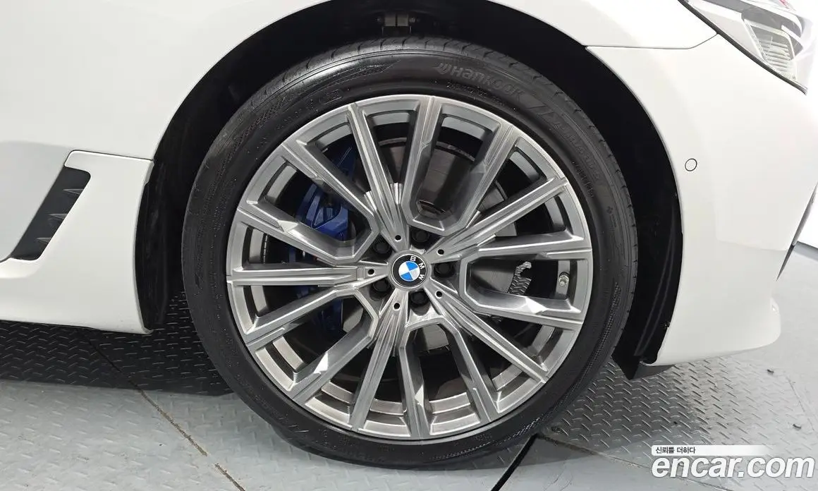 BMW 6 серия 2024 2.0 автомат (гидро), фото 5