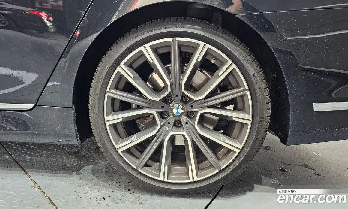 BMW 7 серия 2021 3.0 автомат (гидро), фото 5