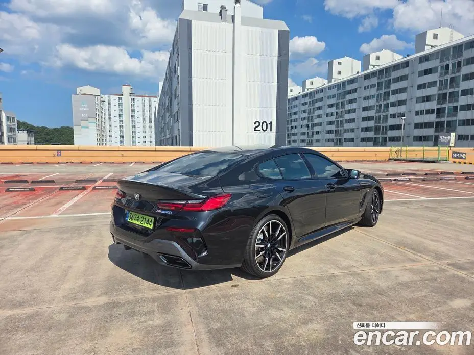 BMW 8 серия 2026 4.4 автомат (гидро), фото 4