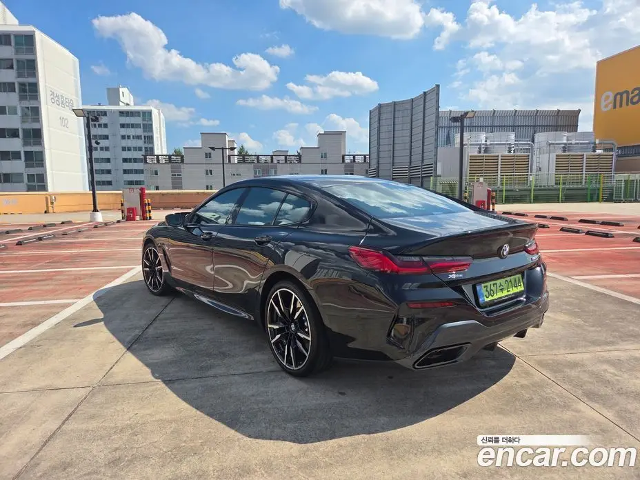 BMW 8 серия 2026 4.4 автомат (гидро), фото 6