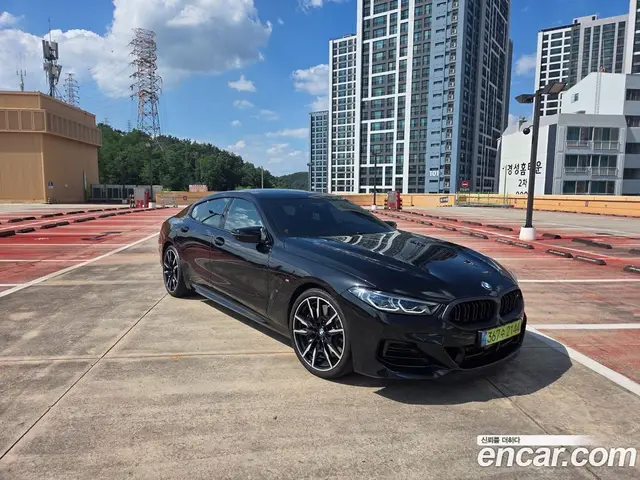BMW 8 серия 2026 4.4 автомат (гидро), миниатюра 7