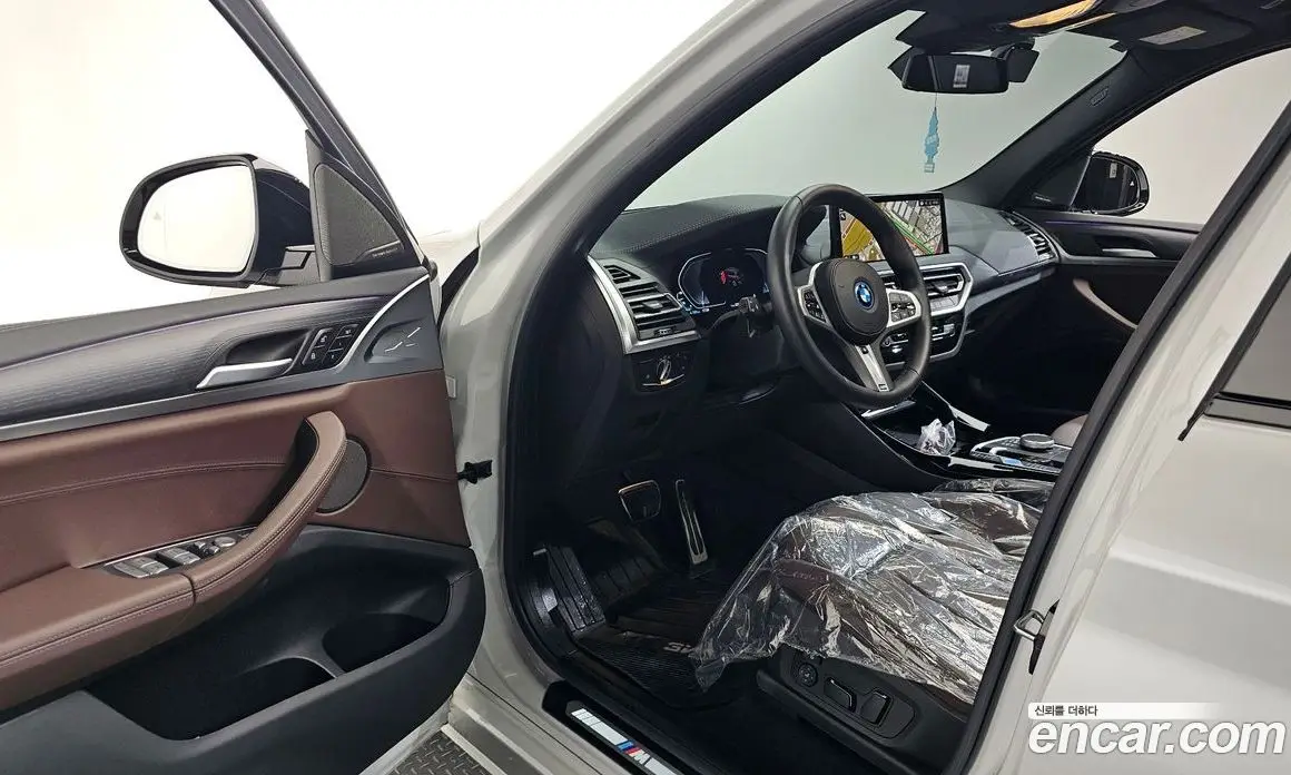 BMW iX3 2024 0.2 автомат (гидро), фото 12