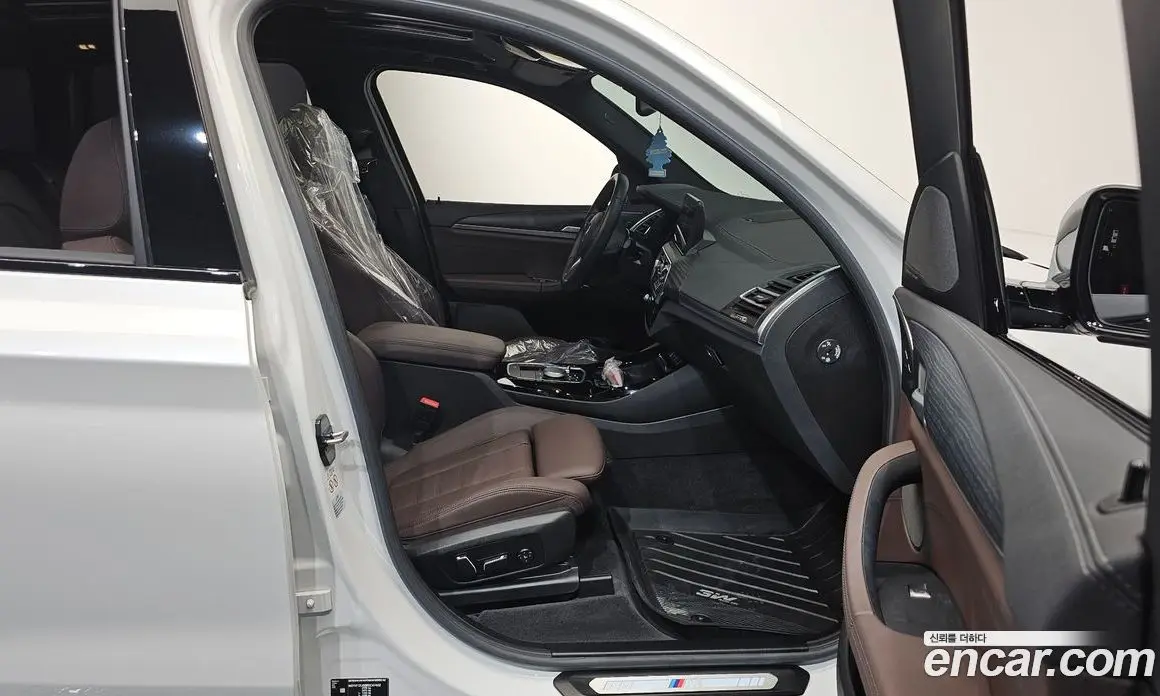BMW iX3 2024 0.2 автомат (гидро), фото 15