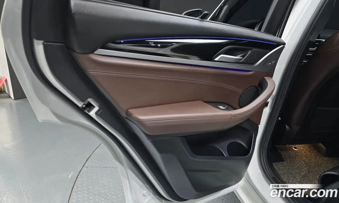 BMW X3 2019 2.0 автомат (гидро), фото 14