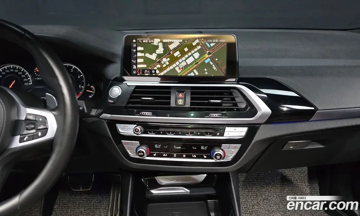 BMW X3 2019 2.0 автомат (гидро), фото 18