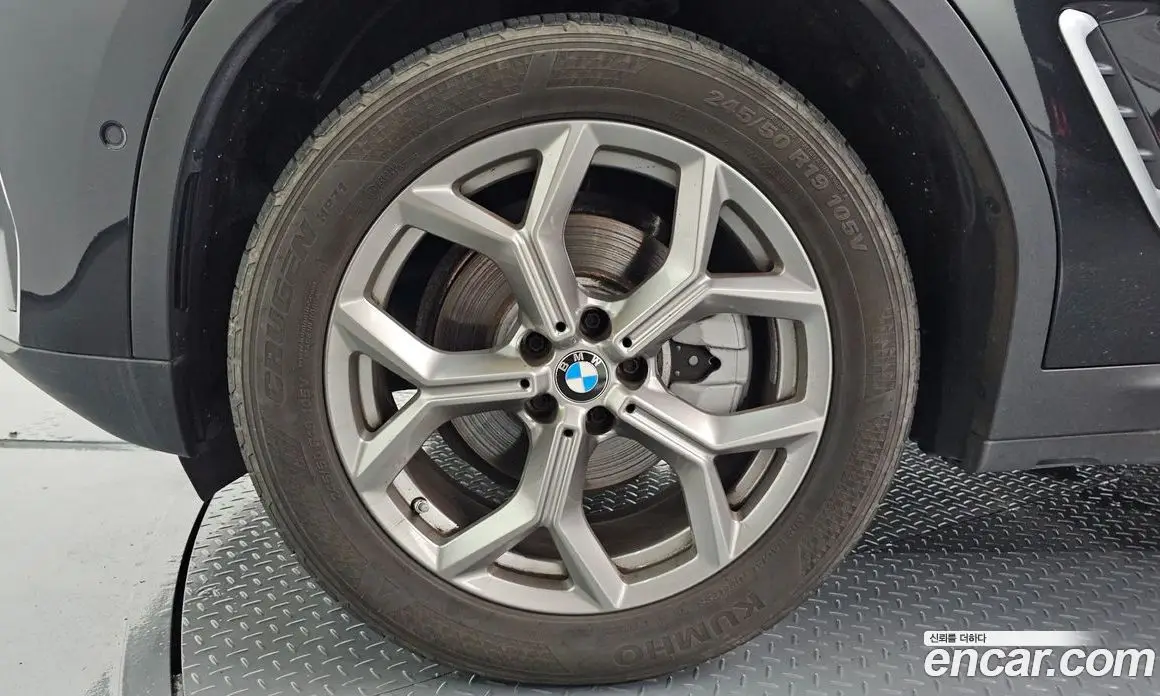 BMW X4 2022 2.0 автомат (гидро), фото 4