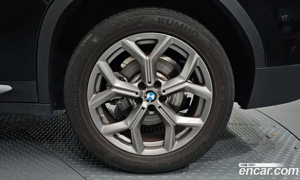 BMW X4 2022 2.0 автомат (гидро), фото 6