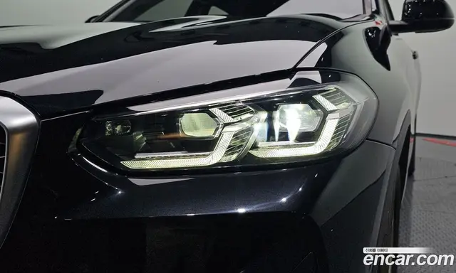 BMW X4 2022 2.0 автомат (гидро), миниатюра 7