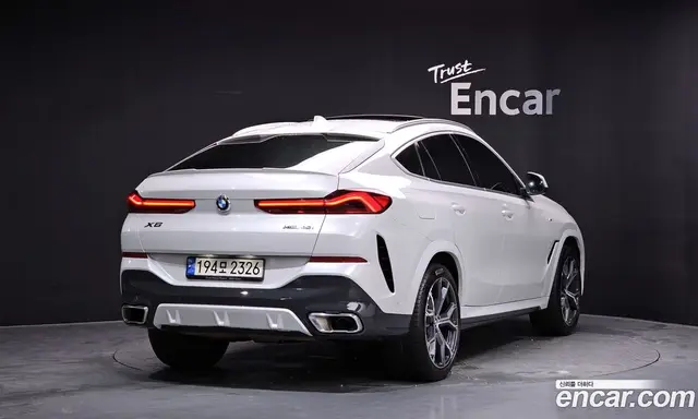 BMW X6 2022 3.0 автомат (гидро), миниатюра 1