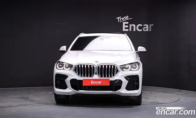 BMW X6 2022 3.0 автомат (гидро), миниатюра 2