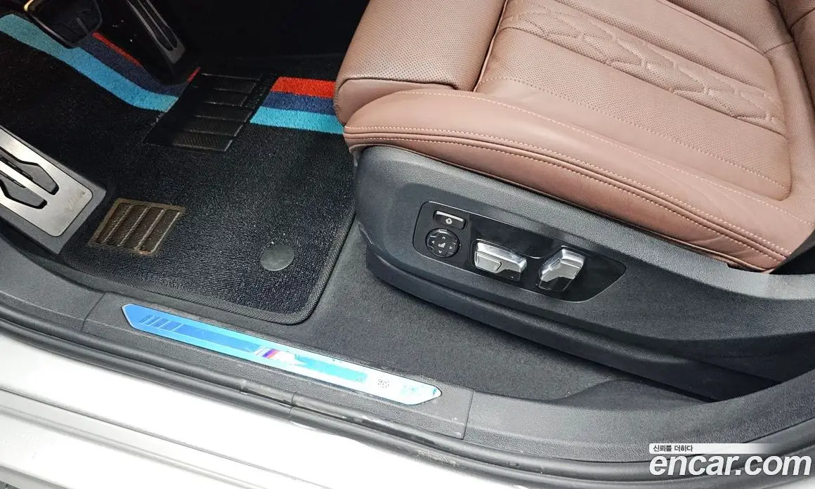 BMW X6 2022 3.0 автомат (гидро), фото 31