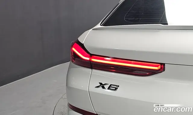 BMW X6 2022 3.0 автомат (гидро), миниатюра 8
