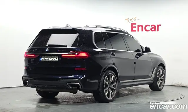 BMW X7 2021 4.4 автомат (гидро), миниатюра 2