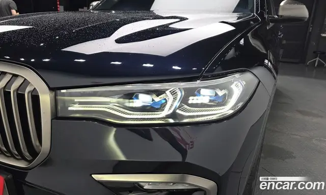 BMW X7 2021 4.4 автомат (гидро), миниатюра 8