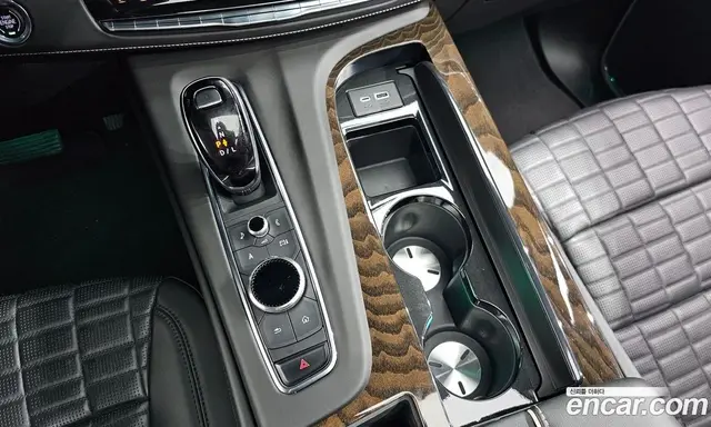Cadillac Escalade 2023 6.2 автомат (гидро), миниатюра 12