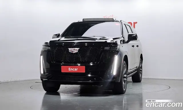 Cadillac Escalade 2023 6.2 автомат (гидро), миниатюра 3