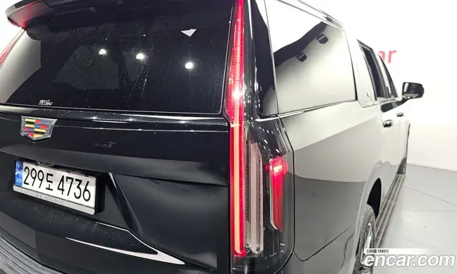 Cadillac Escalade 2023 6.2 автомат (гидро), миниатюра 9