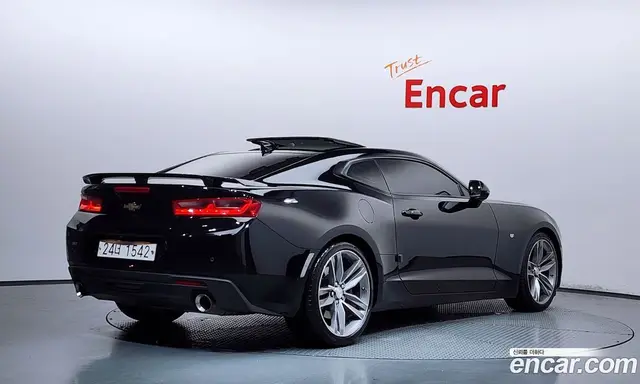 Chevrolet Camaro 2017 6.2 автомат (гидро), миниатюра 2