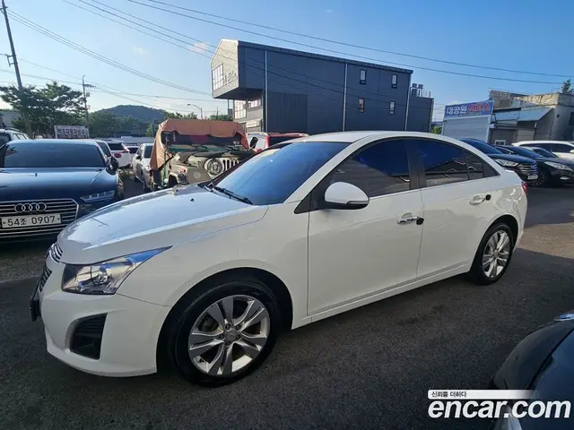 Chevrolet Cruze 2013 1.8 автомат (гидро), миниатюра 2