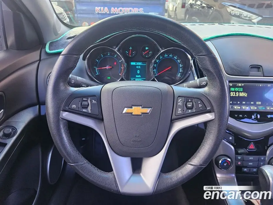 Chevrolet Cruze 2013 1.8 автомат (гидро), фото 12