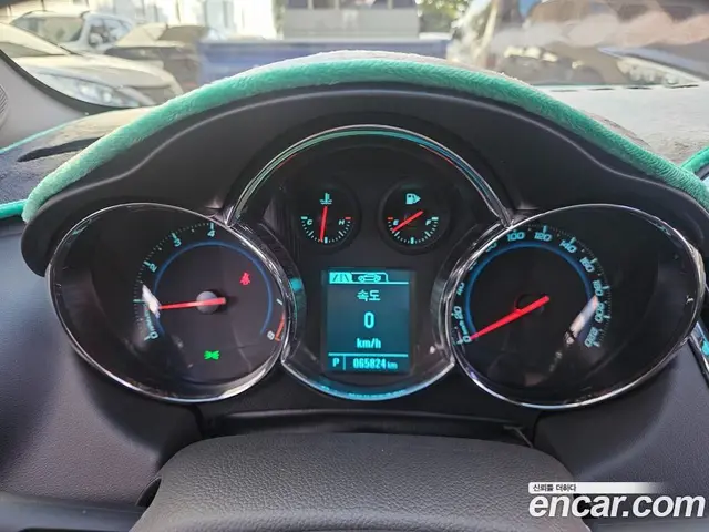 Chevrolet Cruze 2013 1.8 автомат (гидро), миниатюра 9