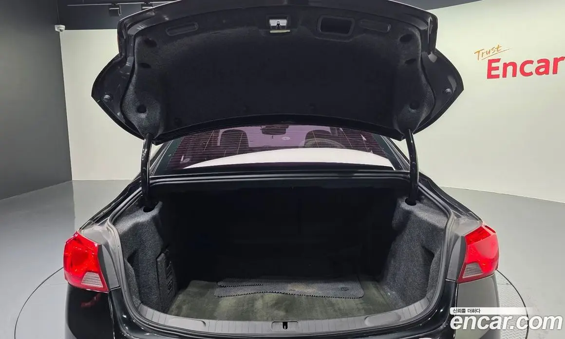 Chevrolet Impala 2016 2.5 автомат (гидро), фото 34