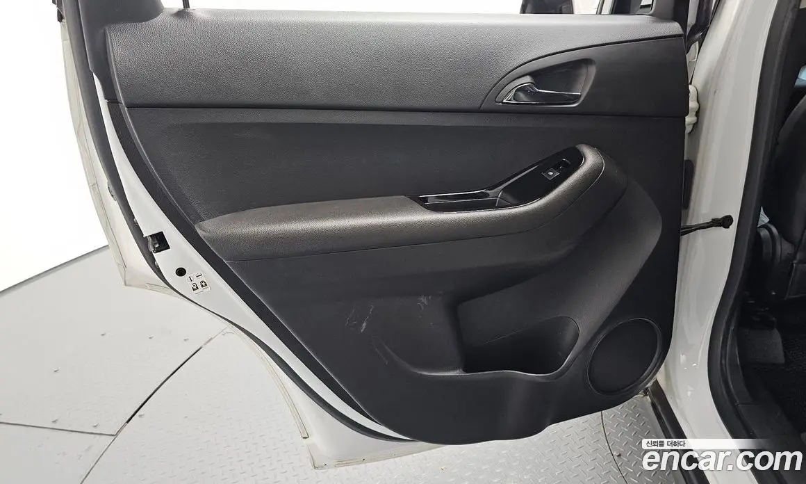 Chevrolet Orlando 2011 2.0 автомат (гидро), фото 15