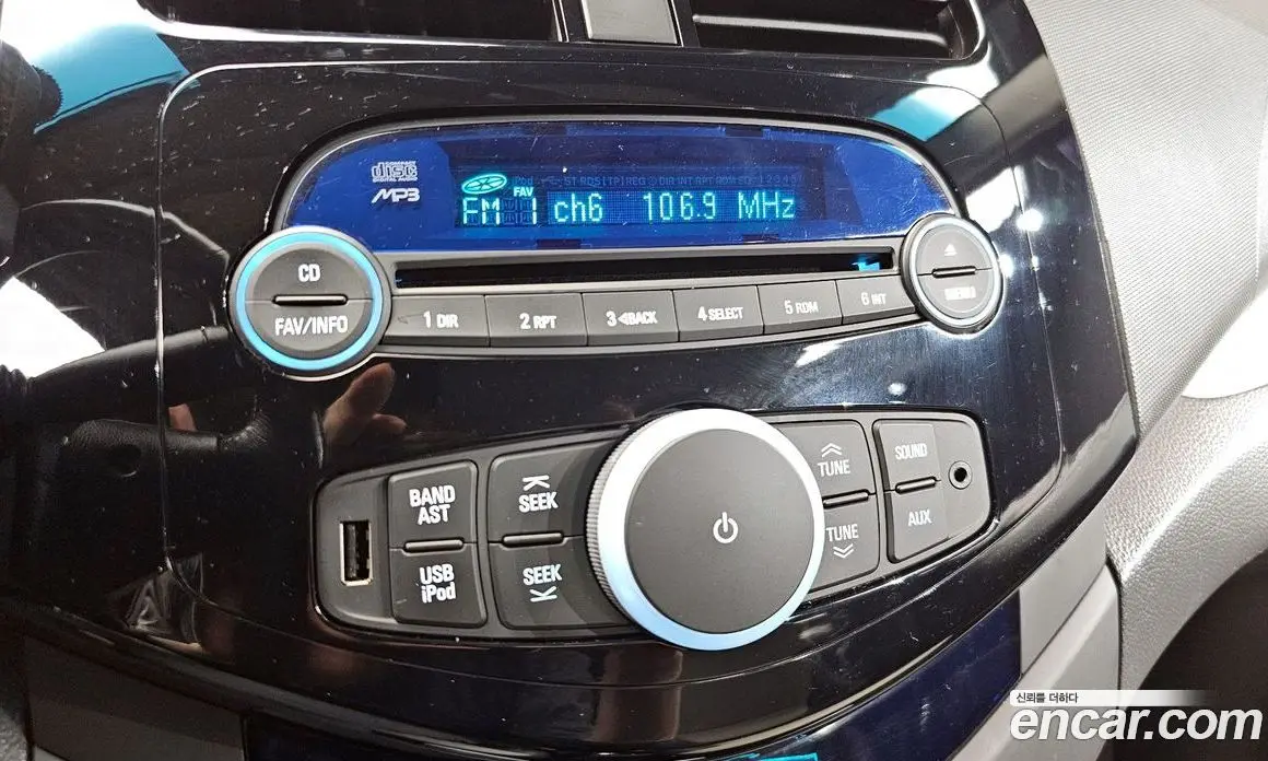 Chevrolet Spark 2012 1.0 механика, фото 15