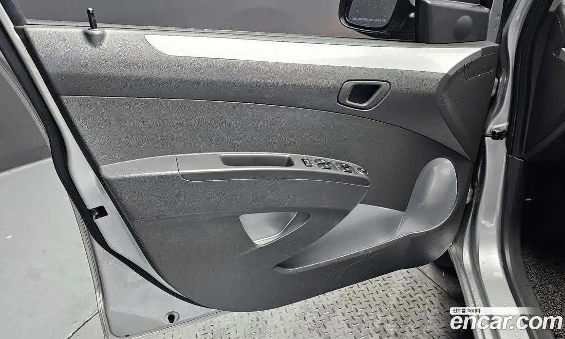 Chevrolet Spark 2014 1.0 автомат (гидро), фото 14