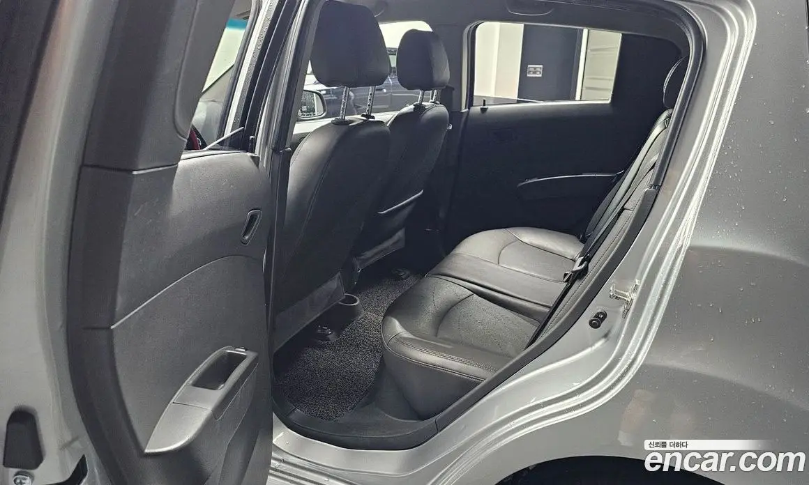 Chevrolet Spark 2014 1.0 автомат (гидро), фото 16