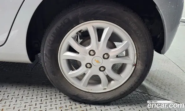 Chevrolet Spark 2014 1.0 автомат (гидро), миниатюра 5