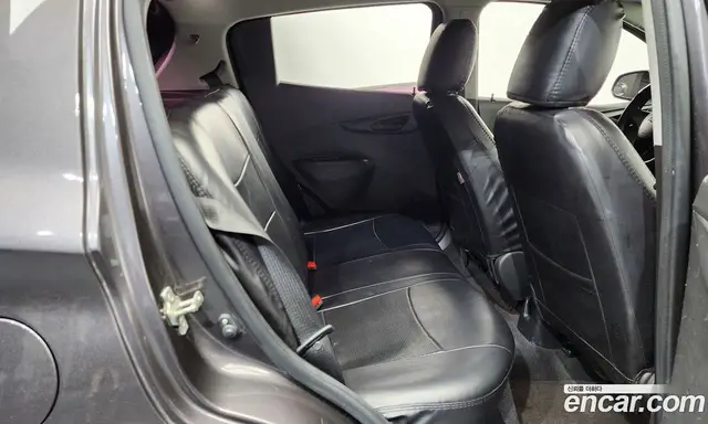 Chevrolet Spark 2015 1.0 автомат (гидро), миниатюра 11