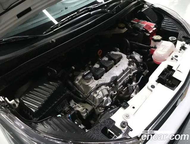 Chevrolet Spark 2016 1.0 автомат (гидро), миниатюра 12