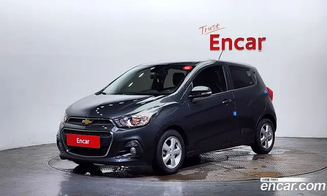 Chevrolet Spark 2016 1.0 автомат (робот), миниатюра 1