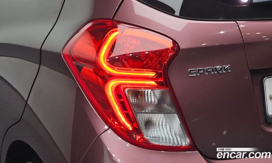 Chevrolet Spark 2018 1.0 автомат (гидро), фото 8