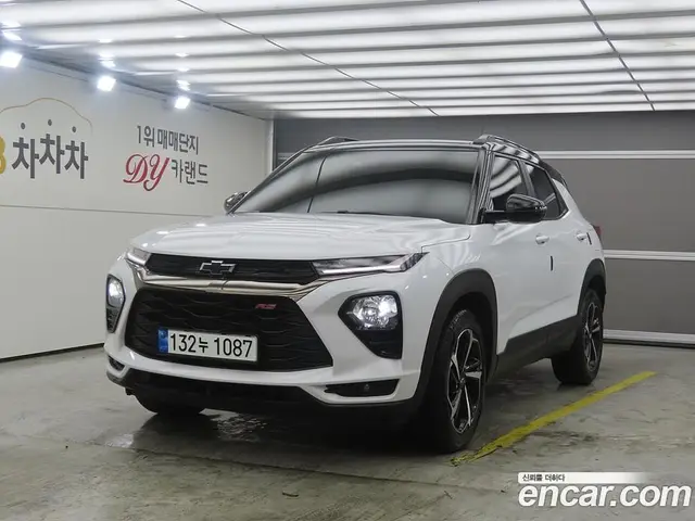 Chevrolet TrailBlazer 2023 1.3 автомат (гидро), миниатюра 1