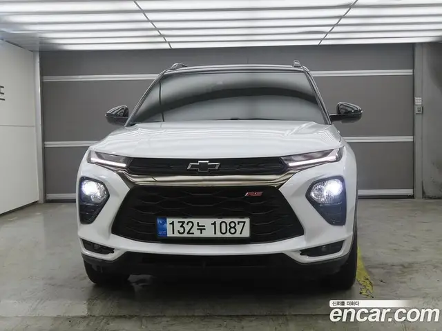 Chevrolet TrailBlazer 2023 1.3 автомат (гидро), миниатюра 2
