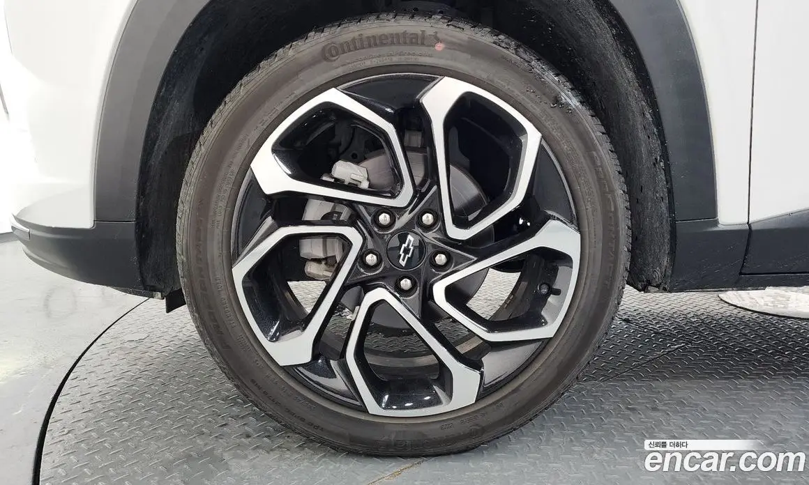 Chevrolet Trax 2023 1.2 автомат (гидро), фото 5