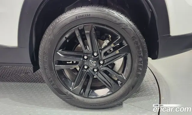 Chevrolet Trax 2023 1.2 автомат (гидро), миниатюра 7
